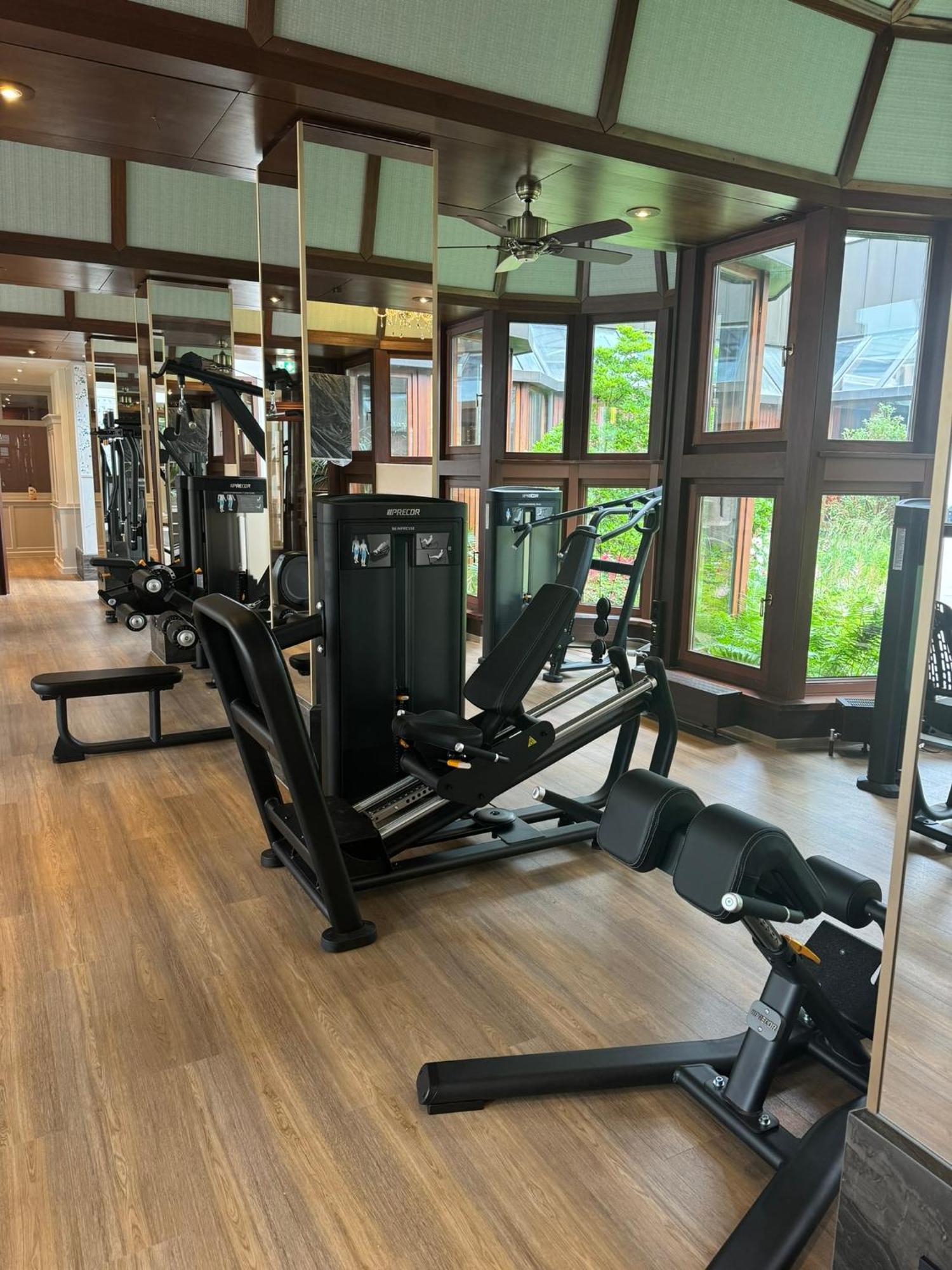 Mokni'S Palais Hotel & Spa Bad Wildbad Dış mekan fotoğraf