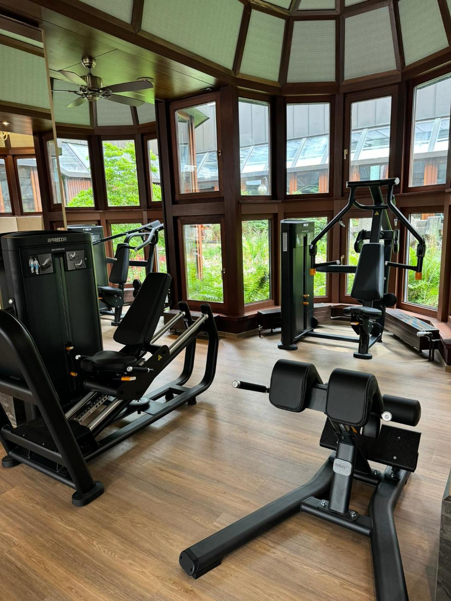 Mokni'S Palais Hotel & Spa Bad Wildbad Dış mekan fotoğraf