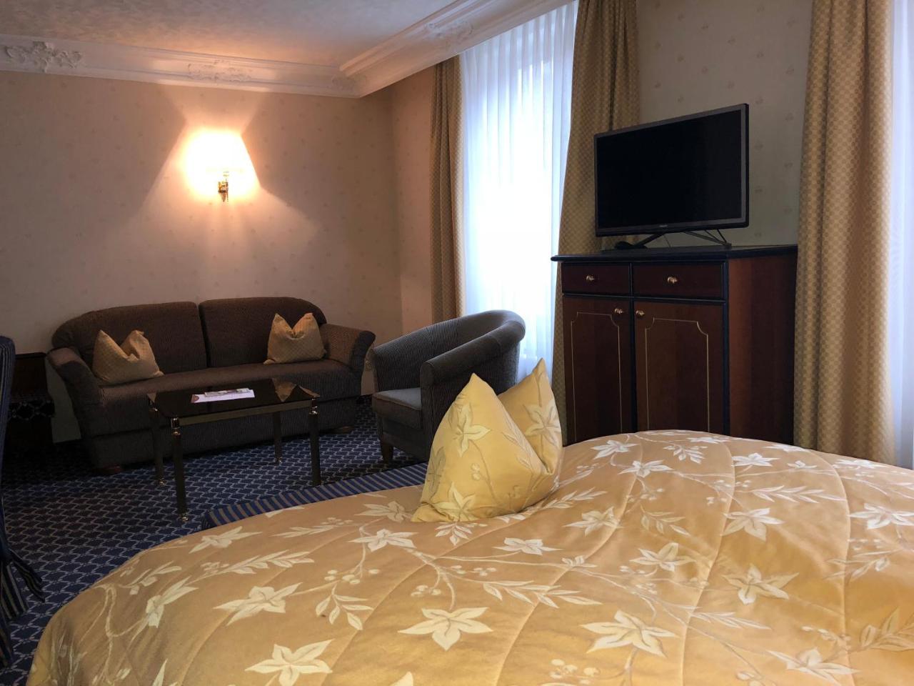 Mokni'S Palais Hotel & Spa Bad Wildbad Dış mekan fotoğraf